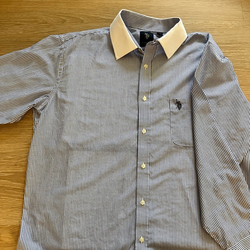 Men’s long sleeve Polo brand, XL